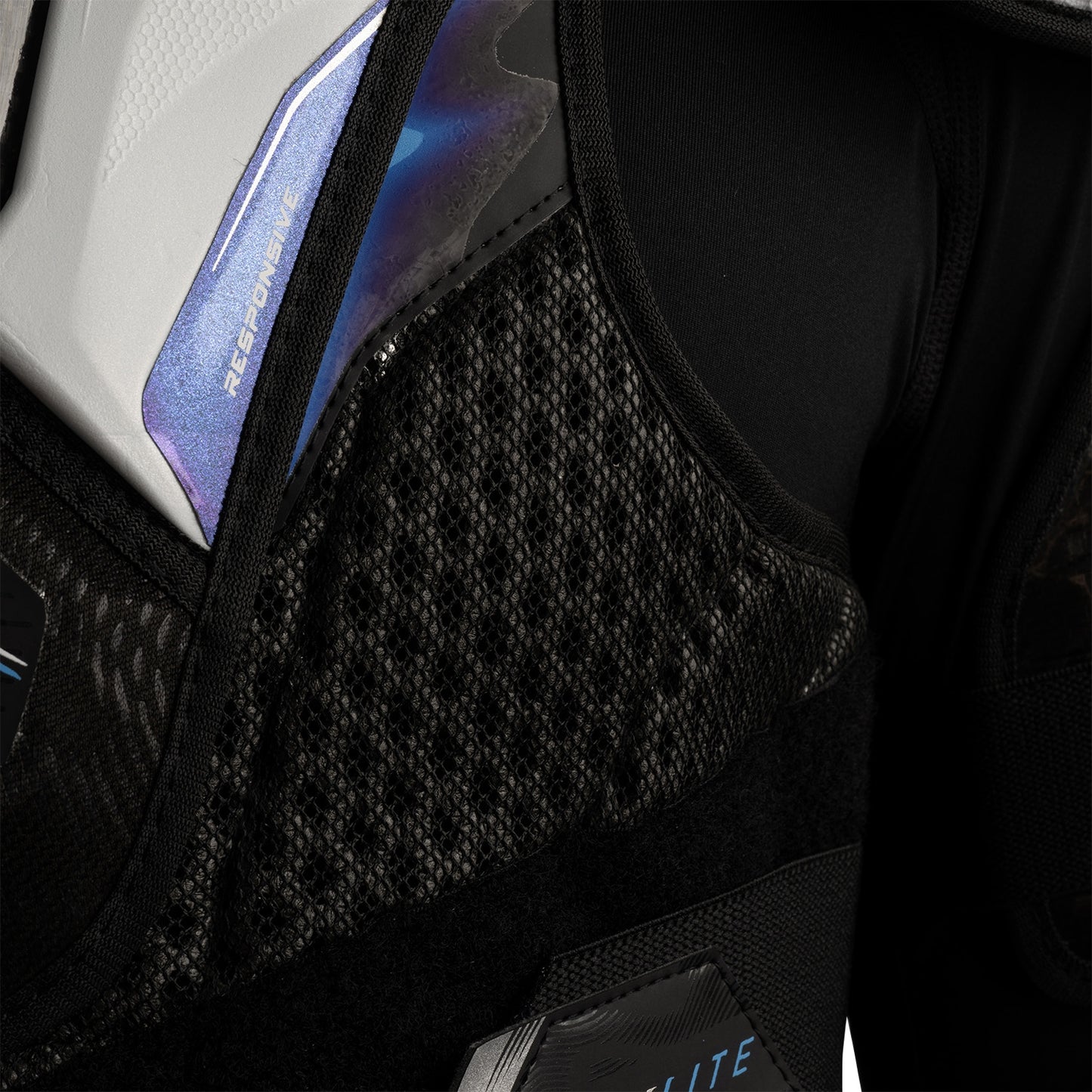 BAUER Vapor Flylite Bodyprotector Intermediate